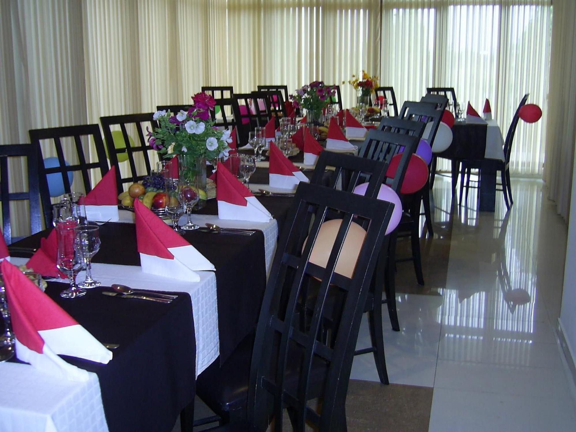 Anette Resort & Spa Covaci Luaran gambar