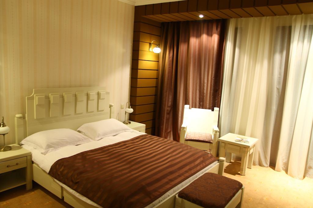 Anette Resort & Spa Covaci Bilik gambar